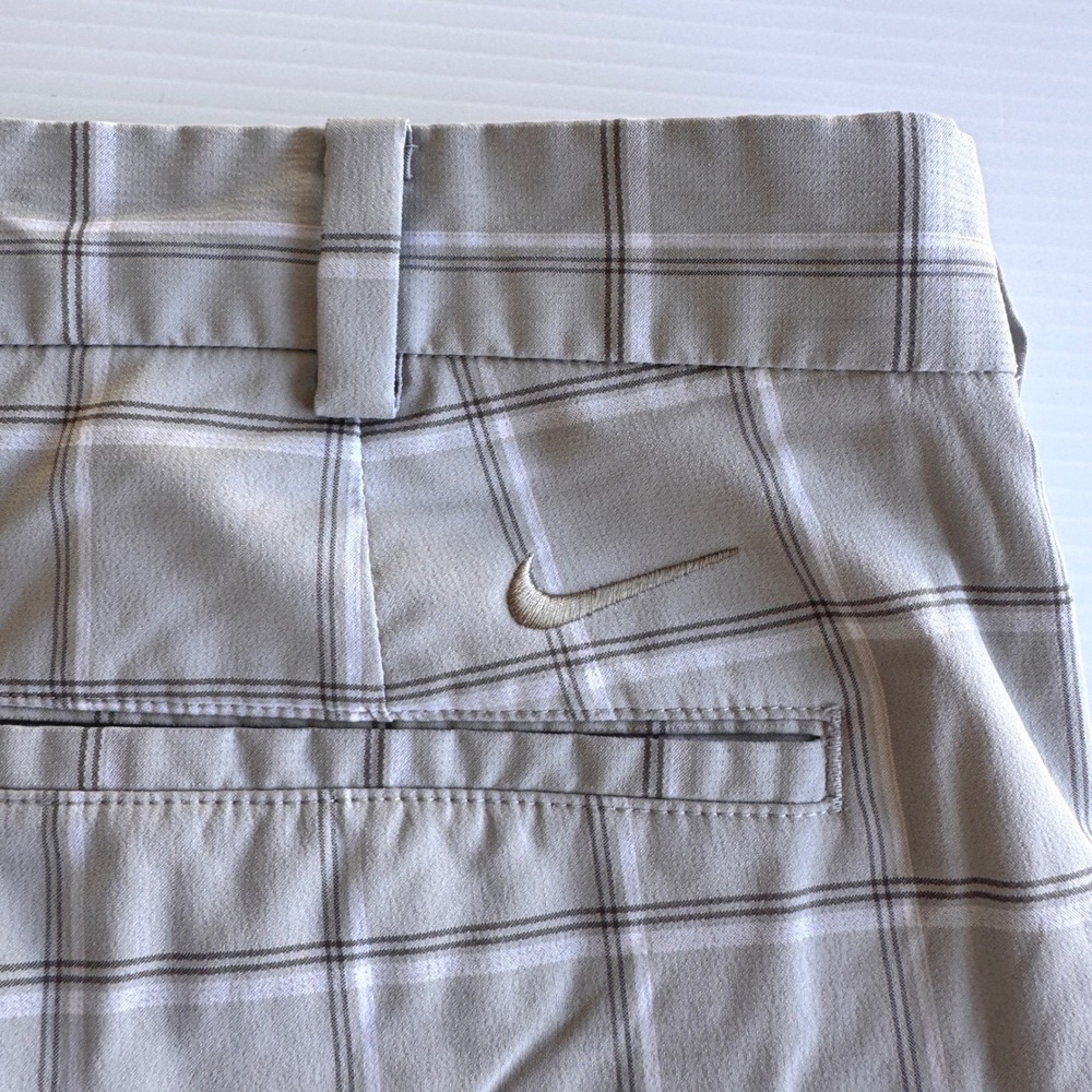 Nike Golf Shorts Mens 36 Tan Plaid Flat Front Stretch Checkered Summer Casual